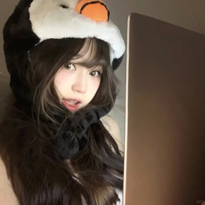 乌鸦与麻雀